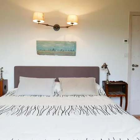 Charmante Maison Renovee Avec Gout, Jardin Clos, Acces Wifi, Proche Commerces Et Mer. - Fr-1-224b-160 Holiday home