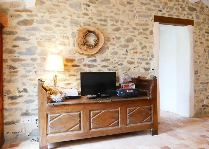 度假居 Charmante Maison Renovee Avec Gout, Jardin Clos, Acces Wifi, Proche Commerces Et Mer. - Fr-1-224b-160 诺亚芒提亚