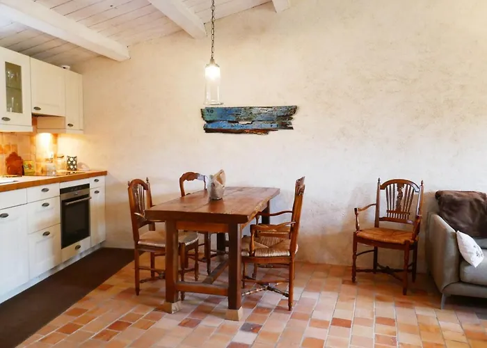 Charmante Maison Renovee Avec Gout, Jardin Clos, Acces Wifi, Proche Commerces Et Mer. - Fr-1-224b-160 诺亚芒提亚