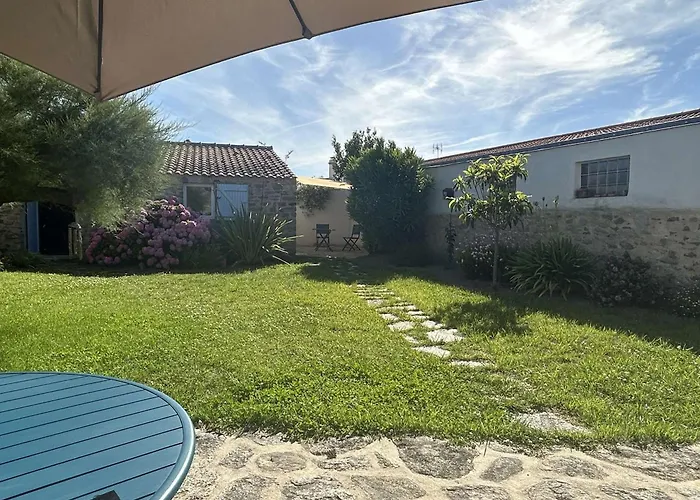 Charmante Maison Renovee Avec Gout, Jardin Clos, Acces Wifi, Proche Commerces Et Mer. - Fr-1-224b-160 度假居 诺亚芒提亚